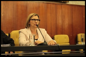 Martha Mendes